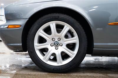 2005 Jaguar XJ8   - Photo 7 - Gladstone, OR 97027