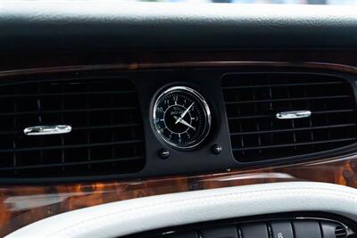 2005 Jaguar XJ8   - Photo 13 - Gladstone, OR 97027