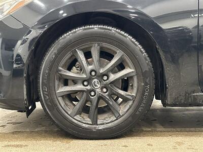 2015 Mazda Mazda3 i Touring - Photo 11 - Gladstone, OR 97027