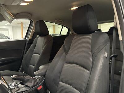 2015 Mazda Mazda3 i Touring - Photo 8 - Gladstone, OR 97027
