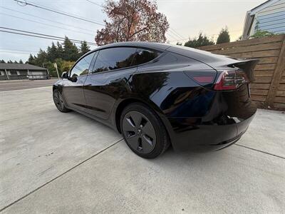 2022 Tesla Model 3   - Photo 2 - Gladstone, OR 97027
