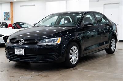 2013 Volkswagen Jetta 2.0L S   - Photo 1 - Gladstone, OR 97027