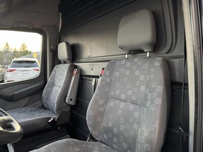 2006 Freightliner Sprinter 2500   - Photo 8 - Gladstone, OR 97027