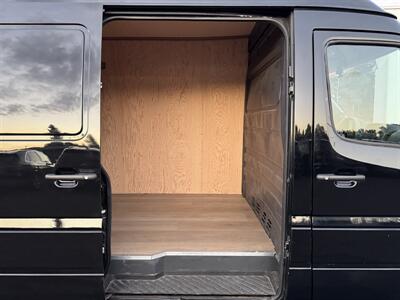 2006 Freightliner Sprinter 2500   - Photo 11 - Gladstone, OR 97027