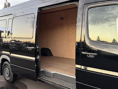 2006 Freightliner Sprinter 2500   - Photo 12 - Gladstone, OR 97027