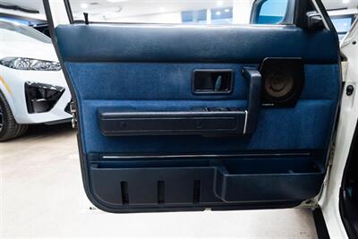 1990 Volvo 240 DL   - Photo 16 - Gladstone, OR 97027