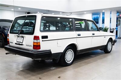 1990 Volvo 240 DL   - Photo 4 - Gladstone, OR 97027