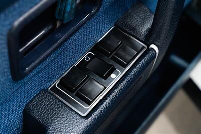 1990 Volvo 240 DL   - Photo 17 - Gladstone, OR 97027