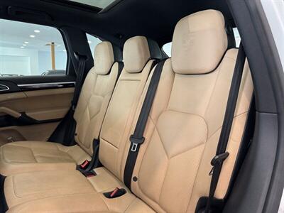 2014 Porsche Cayenne Platinum Edition   - Photo 17 - Gladstone, OR 97027
