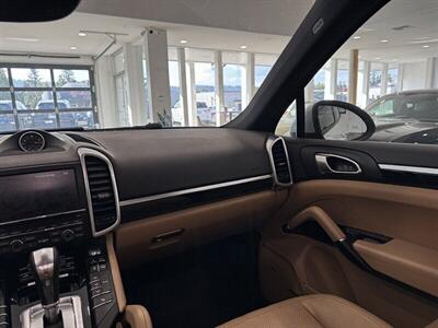 2014 Porsche Cayenne Platinum Edition   - Photo 20 - Gladstone, OR 97027