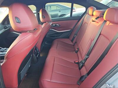 2023 BMW 330i - Photo 8 - Gladstone, OR 97027