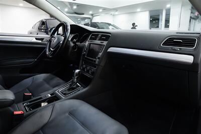 2016 Volkswagen e-Golf SEL Premium   - Photo 9 - Gladstone, OR 97027