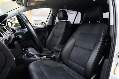 2016 Volkswagen e-Golf SEL Premium   - Photo 8 - Gladstone, OR 97027