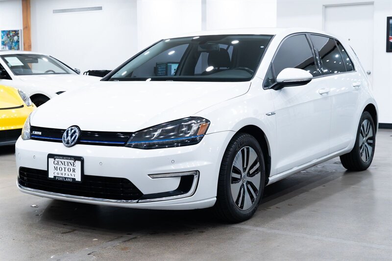 2016 Volkswagen e-Golf SEL Premium   - Photo 1 - Gladstone, OR 97027