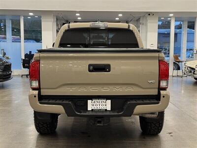 2017 Toyota Tacoma SR5 V6   - Photo 5 - Gladstone, OR 97027