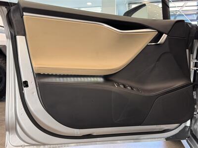2017 Tesla Model S 60D   - Photo 13 - Gladstone, OR 97027