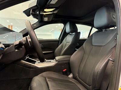 2023 BMW 330i xDrive - Photo 4 - Gladstone, OR 97027