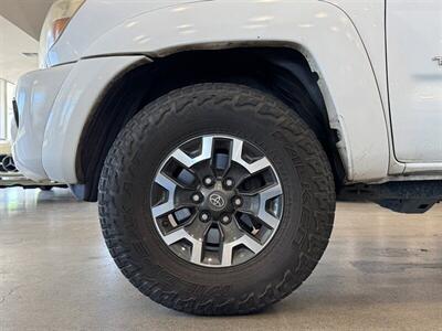 2009 Toyota Tacoma Base V6   - Photo 15 - Gladstone, OR 97027