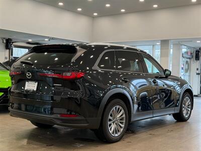 2024 Mazda CX-90 Plug-in Hybrid Preferred   - Photo 6 - Gladstone, OR 97027