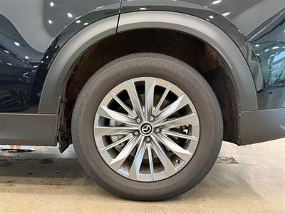 2024 Mazda CX-90 Plug-in Hybrid Preferred   - Photo 9 - Gladstone, OR 97027