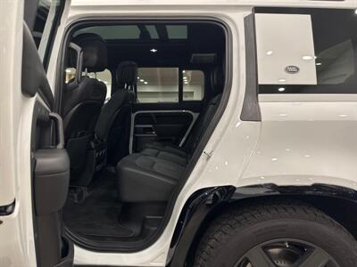 2021 Land Rover Defender 110 X-Dynamic HSE   - Photo 10 - Gladstone, OR 97027