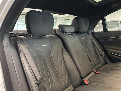 2019 Mercedes-Benz S 63 AMG® 4MATIC®   - Photo 18 - Gladstone, OR 97027