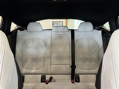 2025 BMW X6 M60i   - Photo 11 - Gladstone, OR 97027