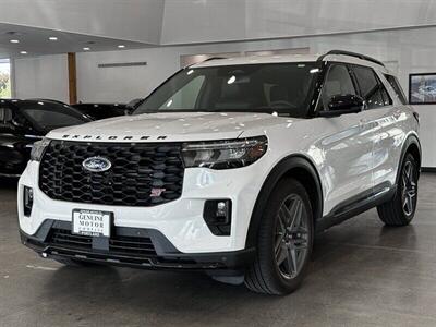 2025 Ford Explorer ST   - Photo 1 - Gladstone, OR 97027