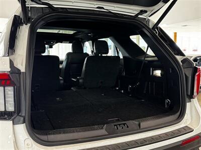 2025 Ford Explorer ST   - Photo 39 - Gladstone, OR 97027