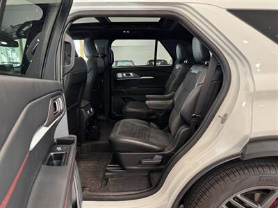 2025 Ford Explorer ST   - Photo 12 - Gladstone, OR 97027