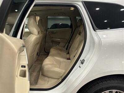 2015 Volvo XC60 T5 Premier   - Photo 12 - Gladstone, OR 97027