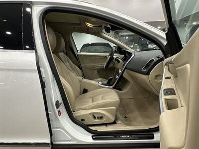 2015 Volvo XC60 T5 Premier   - Photo 9 - Gladstone, OR 97027