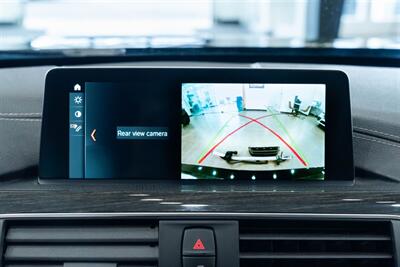 2018 BMW 330i xDrive  Wagon - Photo 13 - Gladstone, OR 97027