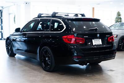 2018 BMW 330i xDrive  Wagon - Photo 6 - Gladstone, OR 97027
