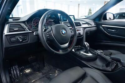 2018 BMW 330i xDrive  Wagon - Photo 18 - Gladstone, OR 97027