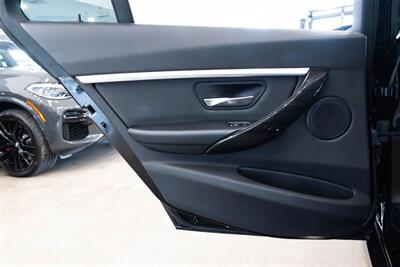 2018 BMW 330i xDrive  Wagon - Photo 19 - Gladstone, OR 97027