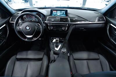 2018 BMW 330i xDrive  Wagon - Photo 9 - Gladstone, OR 97027