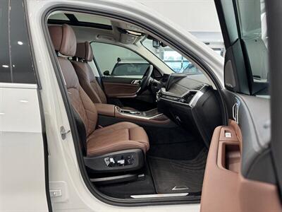 2023 BMW X7 xDrive40i   - Photo 9 - Gladstone, OR 97027