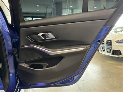 2022 BMW M340i   - Photo 16 - Gladstone, OR 97027