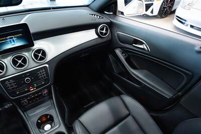 2016 Mercedes-Benz CLA CLA 250 4MATIC® - Photo 11 - Gladstone, OR 97027