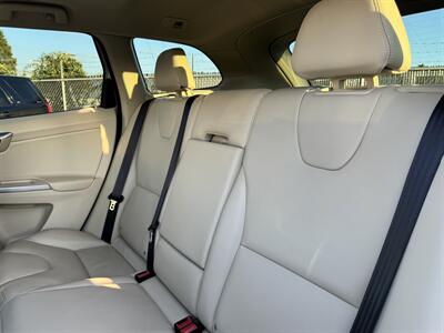 2016 Volvo XC60 T5 Drive-E Platinum   - Photo 13 - Gladstone, OR 97027