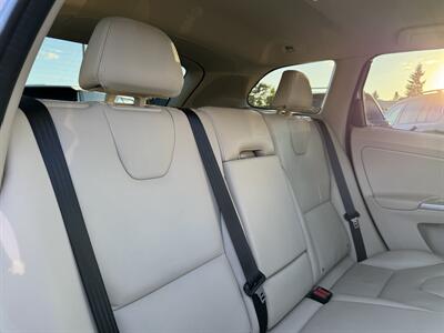 2016 Volvo XC60 T5 Drive-E Platinum   - Photo 14 - Gladstone, OR 97027