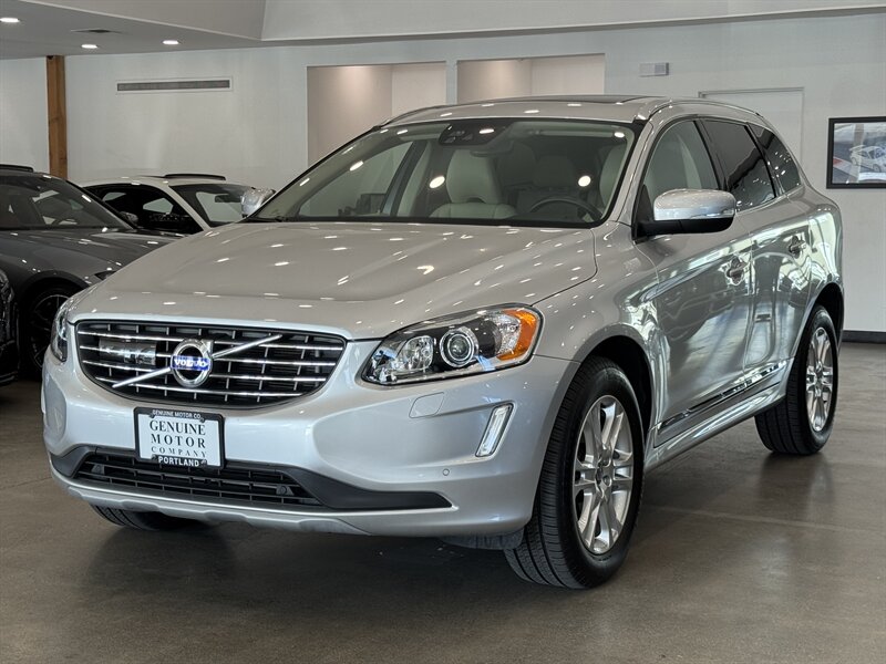 2016 Volvo XC60 T5 Drive-E Platinum  