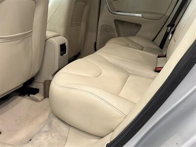 2016 Volvo XC60 T5 Drive-E Platinum   - Photo 19 - Gladstone, OR 97027