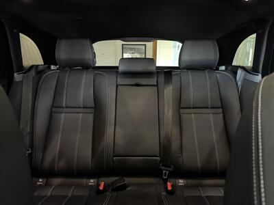 2023 Land Rover Range Rover Velar P340 R-Dynamic S   - Photo 11 - Gladstone, OR 97027