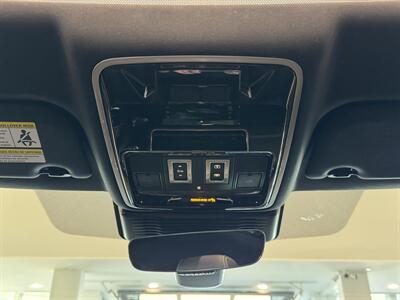 2023 Land Rover Range Rover Velar P340 R-Dynamic S   - Photo 40 - Gladstone, OR 97027