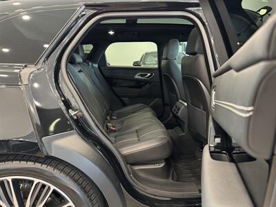2023 Land Rover Range Rover Velar P340 R-Dynamic S   - Photo 10 - Gladstone, OR 97027