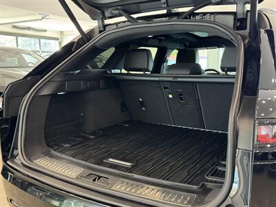 2023 Land Rover Range Rover Velar P340 R-Dynamic S   - Photo 43 - Gladstone, OR 97027