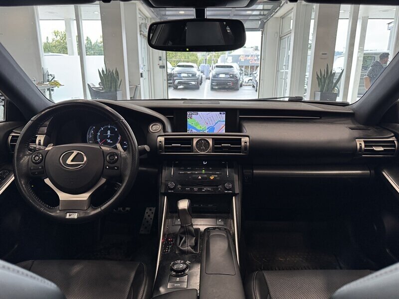 2014 Lexus IS 350 F SPORT photo 12