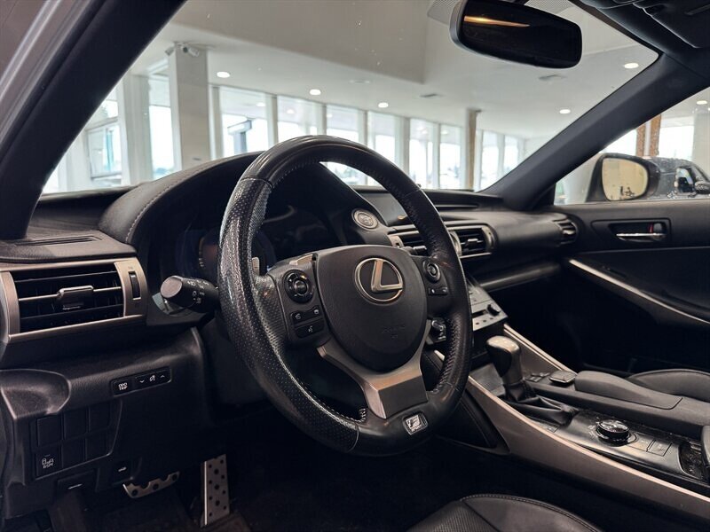 2014 Lexus IS 350 F SPORT photo 6